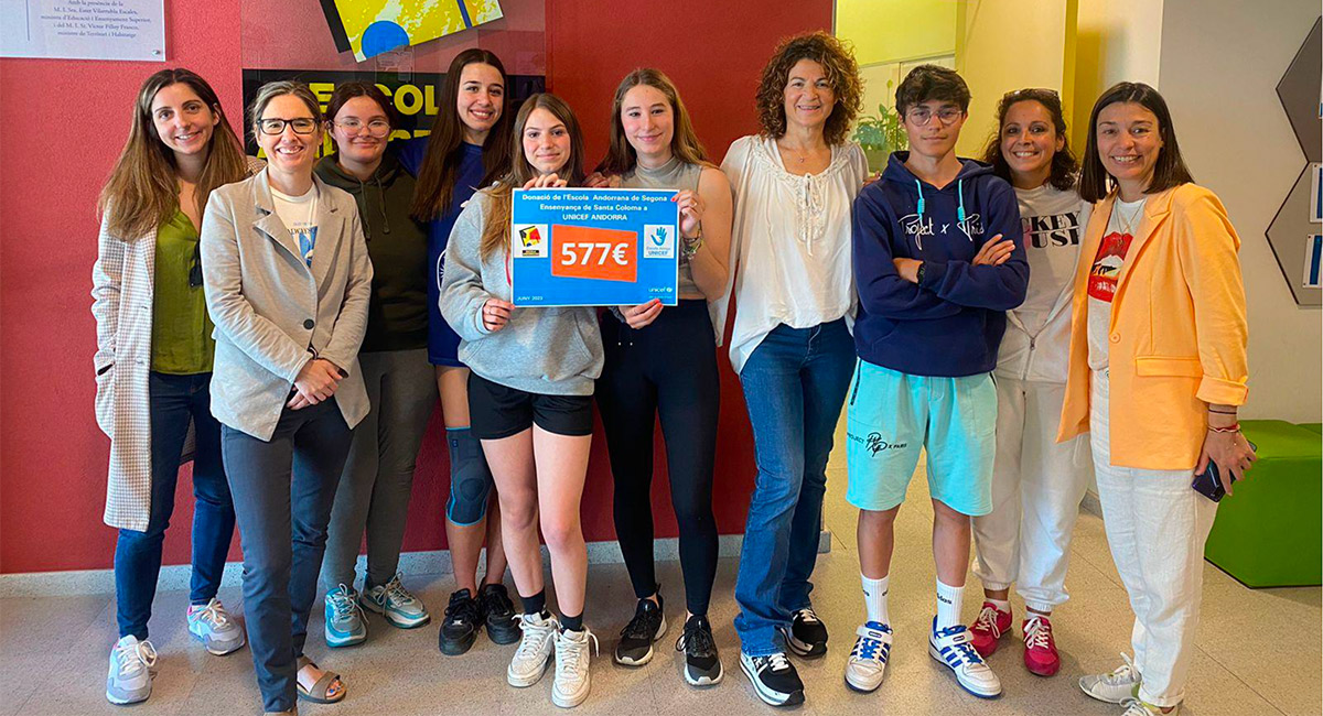 L’Escola Andorrana de 2a Ensenyança de Santa Coloma recapta 577€ per a UNICEF Andorra